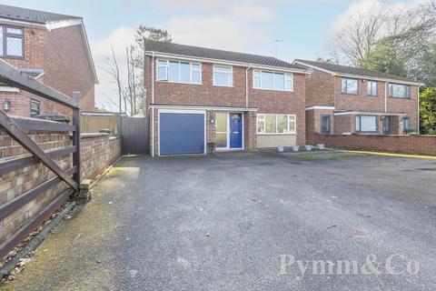 4 bedroom detached house for sale, Wroxham Road, Norwich NR7