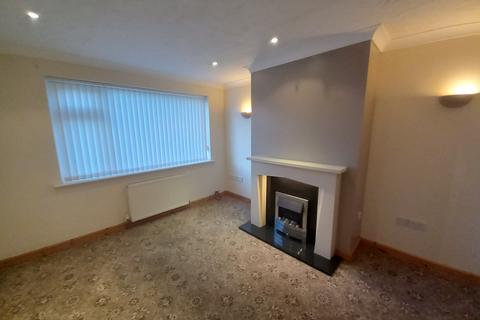 3 bedroom semi-detached house for sale, Bethel LL55