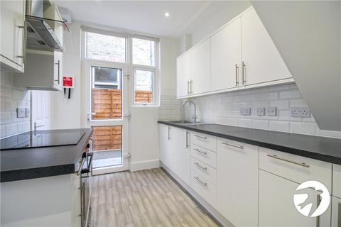 2 bedroom flat to rent, Inchmery Road, London, SE6