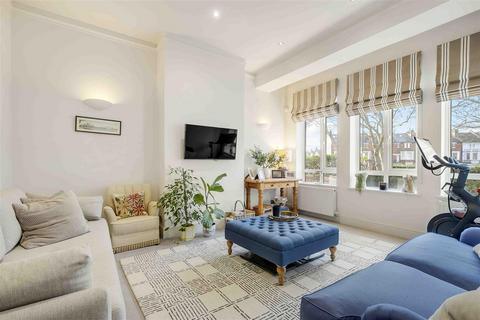 2 bedroom flat for sale, Parsons Green, London