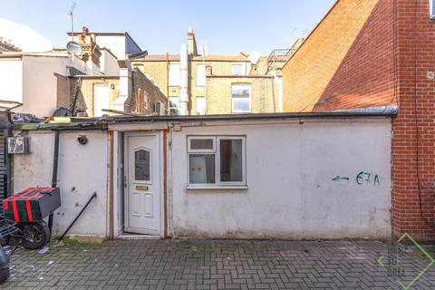 Property for sale, London N8