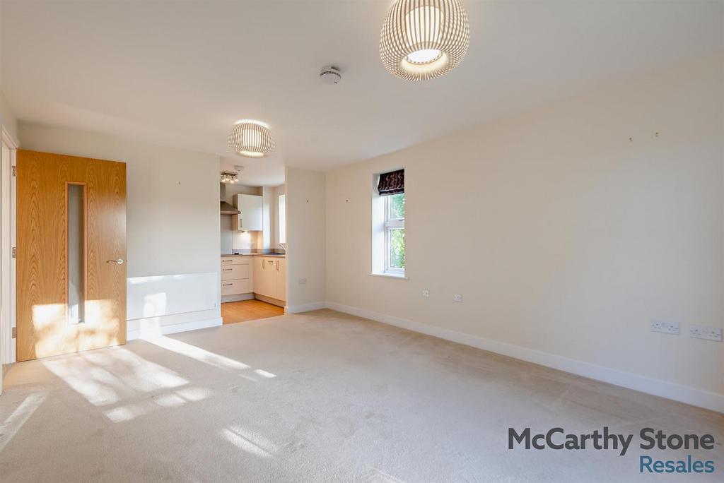 8666510-interior03-800.jpg