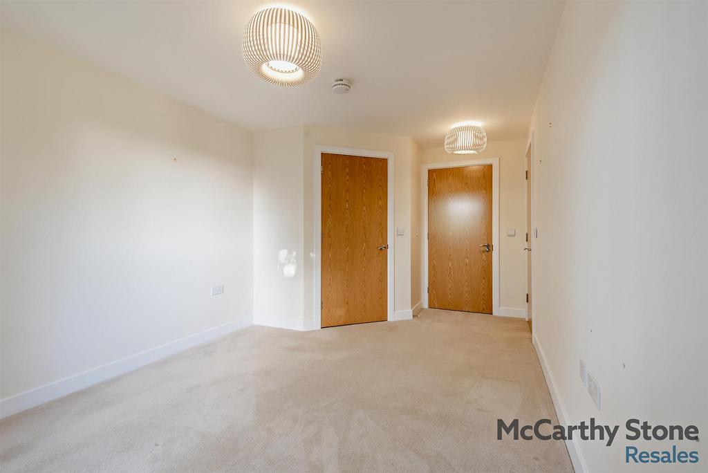8666510-interior16-800.jpg