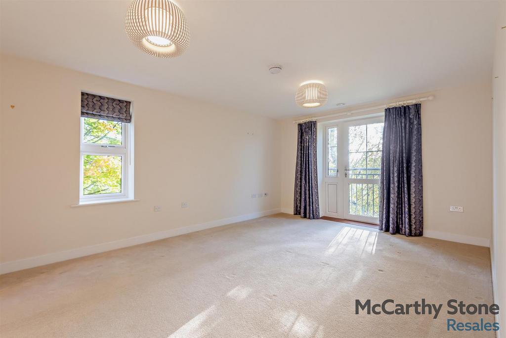 8666510-interior02-800.jpg