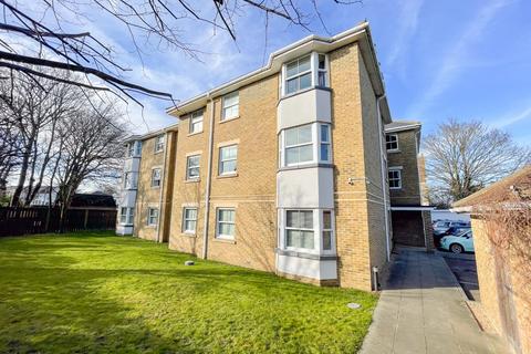 1 bedroom apartment to rent, Coopers Court, Coopers Road, Northfleet, Gravesend, Kent, DA11 7DD