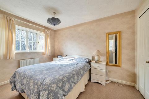 3 bedroom semi-detached house for sale, Woodhouse Gardens, Trowbridge BA14