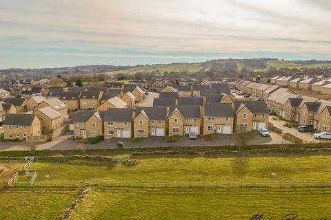 21 Pipit View, Clayton, Bradford, BD14 6FB