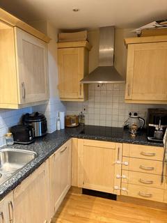 1 bedroom flat to rent, Flat 26 ,Solent Court, London, SW16