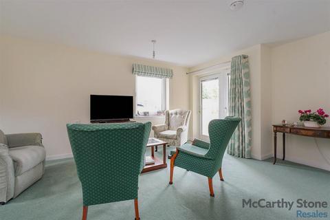 2 bedroom apartment for sale, Lyle Court, 25 Barnton Grove, Edinburgh, EH4 6EZ