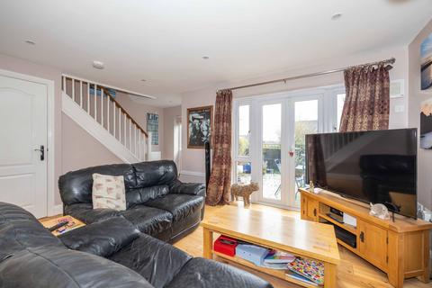 4 bedroom terraced house for sale, Normandy Way, Ashford, TN23