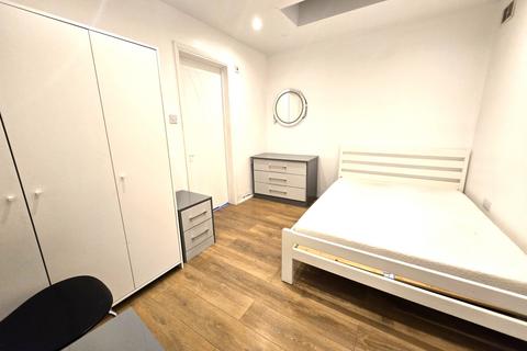 1 bedroom maisonette to rent, Gurney Road, Northolt, Greater London, UB5