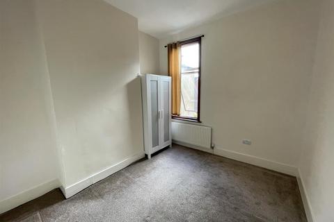 3 bedroom terraced house to rent, Priory Avenue, Wembley, Middlesex, HA0 2SB