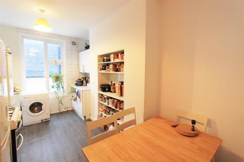 5 bedroom maisonette to rent, Kemp Town, Brighton