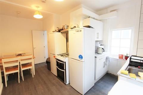 5 bedroom maisonette to rent, Kemp Town, Brighton