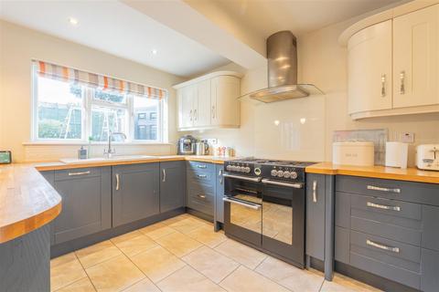 4 bedroom semi-detached house for sale, Ridge Street, Stourbridge