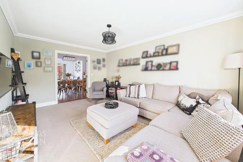 3 bedroom semi-detached house for sale, Kevill Davis Drive, Little Plumstead, Norwich