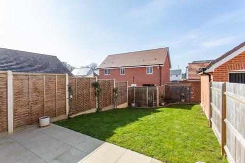 3 bedroom semi-detached house for sale, Highlanders Avenue, Canterbury, CT1