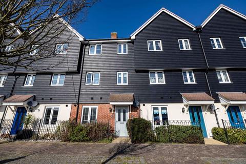 4 bedroom townhouse for sale, Herdwick Close, Kingsnorth, TN25