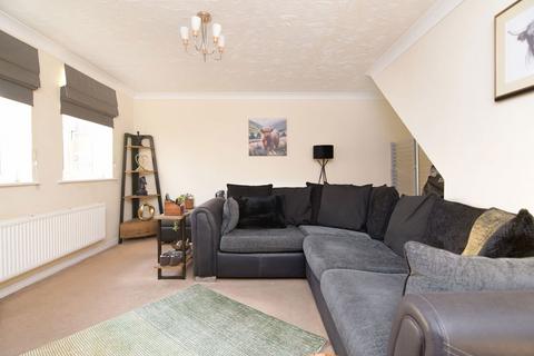 3 bedroom end of terrace house for sale, Lexham Road, King's Lynn PE30