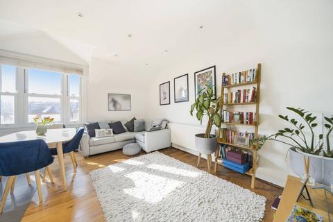 2 bedroom flat to rent, Hemstal Road, West Hampstead, London, NW6