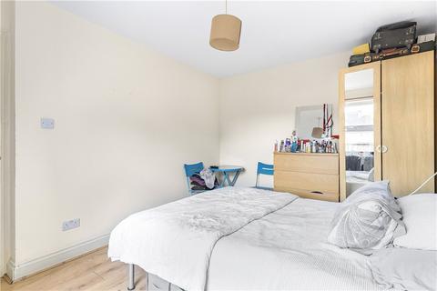 1 bedroom apartment to rent, Rushey Green, London, SE6