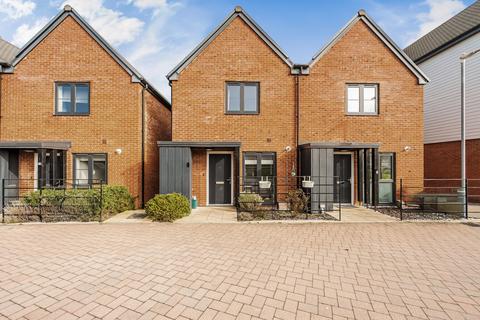 2 bedroom semi-detached house for sale, Edington Way, Kings Hill, West Malling, ME19