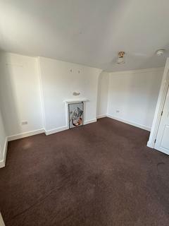 1 bedroom house to rent, Harmer Street, Gravesend