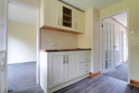 28 Dairylands Road, Church Lawton, Stoke-on-trent, ST7 3EU
