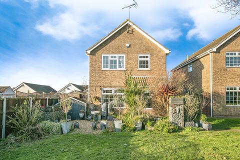 Poplar Way, Frinton-on-Sea CO13