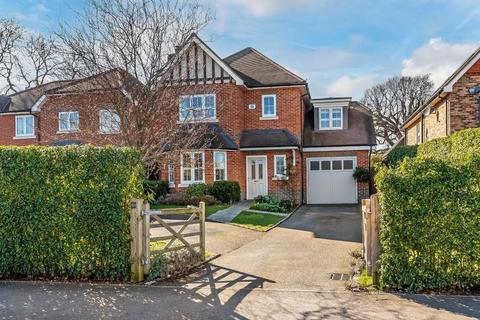 4 bedroom detached house for sale, CHURCH ROAD, GREAT BOOKHAM, KT23