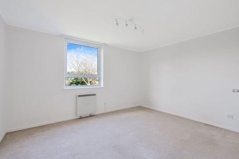 1 bedroom flat for sale, 129 Blackborough Road, Reigate RH2