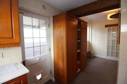 33 Wolverhampton Road, Kingswinford, DY6 7HY