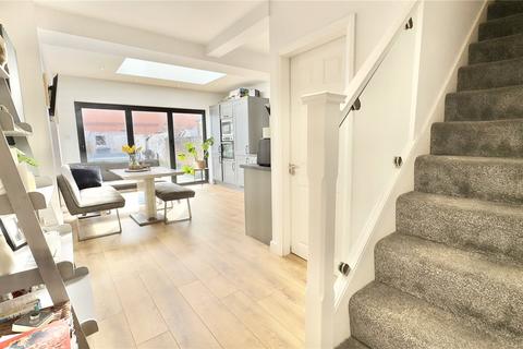 9 Evans Road, Wirral, CH47 2BE