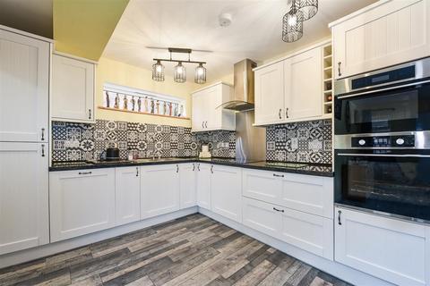 22 Ashfield Road, Andover, SP10 3PE