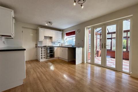 3 bedroom detached house for sale, Johnsons Grove, Oldbury