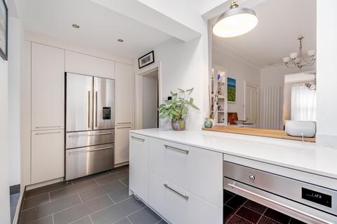 10 Southernhay Crescent, Bristol, BS8 4TT