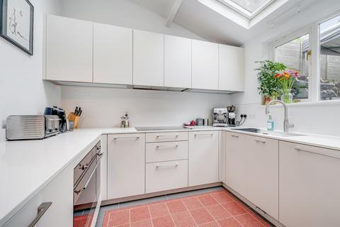 10 Southernhay Crescent, Bristol, BS8 4TT