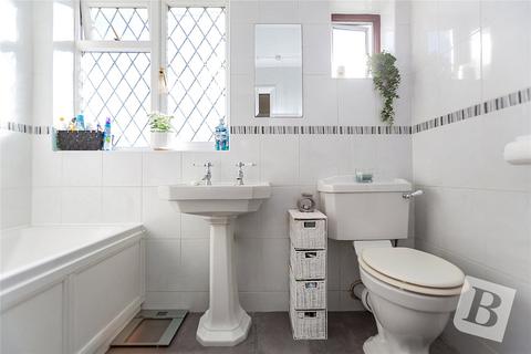 26 Helmsdale Road, Romford, RM1 4DW