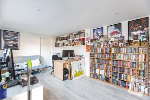 26 Helmsdale Road, Romford, RM1 4DW