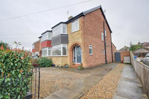 3 bedroom semi-detached house for sale, Hill Crest Drive, Beverley