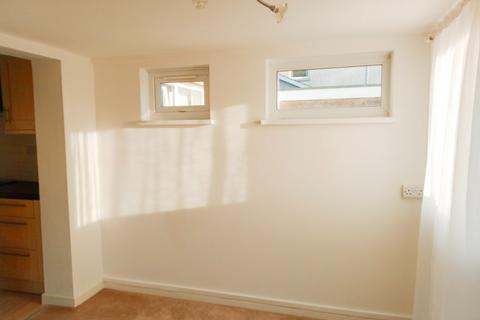1 bedroom ground floor flat for sale, Llanbadarn Fawr