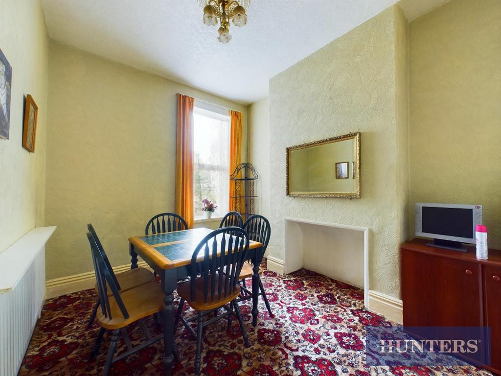 CAM03696 G0-PR0427-STILL014.jpg