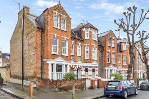 4 bedroom end of terrace house for sale, Barmouth Road, London, SW18