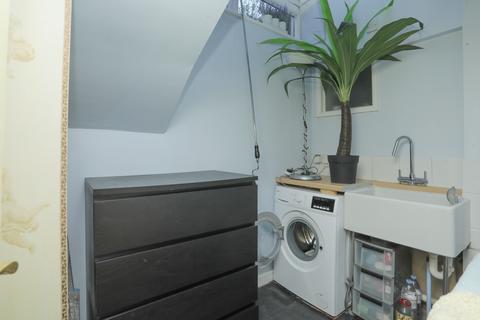13 Guildford Lawn, Ramsgate, CT11 9AY