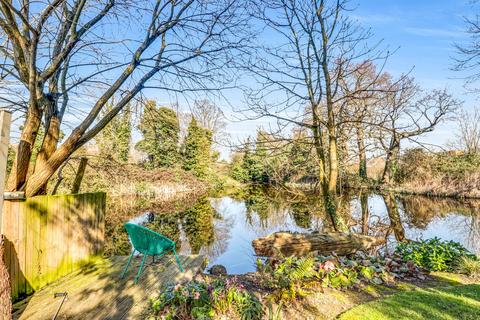 4 bedroom detached house for sale, Ness Road, Shoeburyness SS3