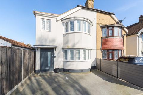 3 bedroom semi-detached house for sale, Brixham Road, Welling, DA16