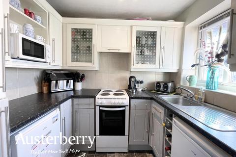 11 Brookmead Grove, Stoke-on-trent, ST3 5XS