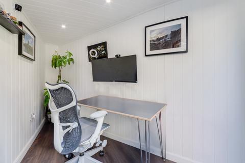 102 Goodrich Road, London, SE22 0ER
