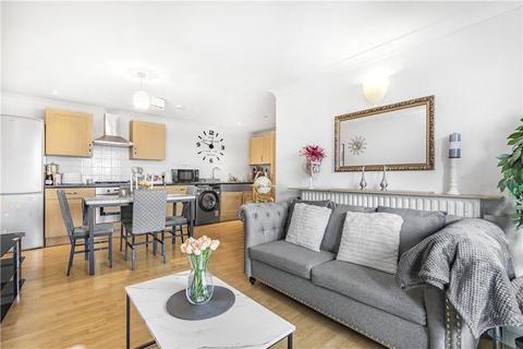 2 bedroom apartment to rent, Lewis Gardens, London, N16