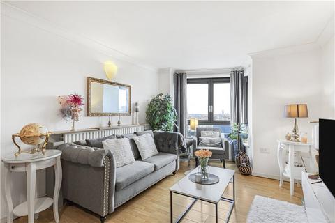 2 bedroom apartment to rent, Lewis Gardens, London, N16